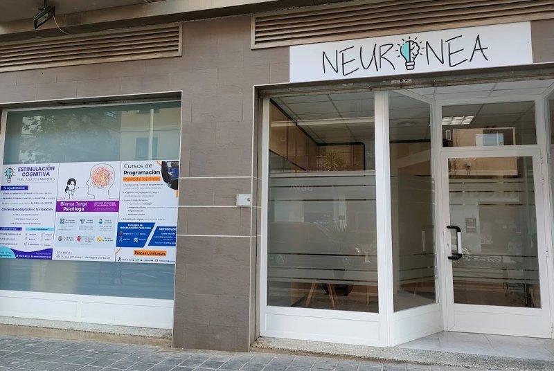 Neuronea 💡 Centro para todas las edades 🧠