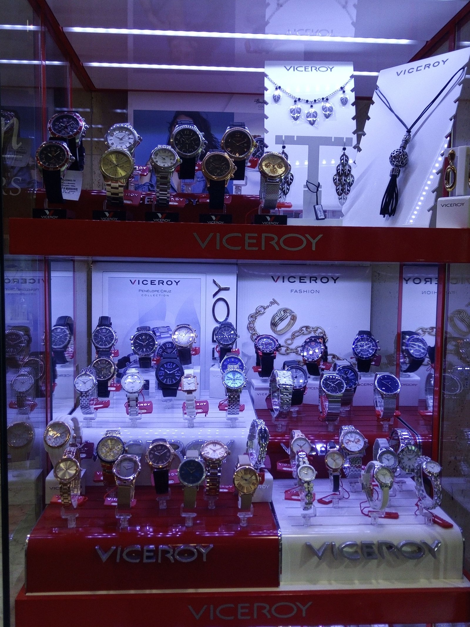 Platinum joiers